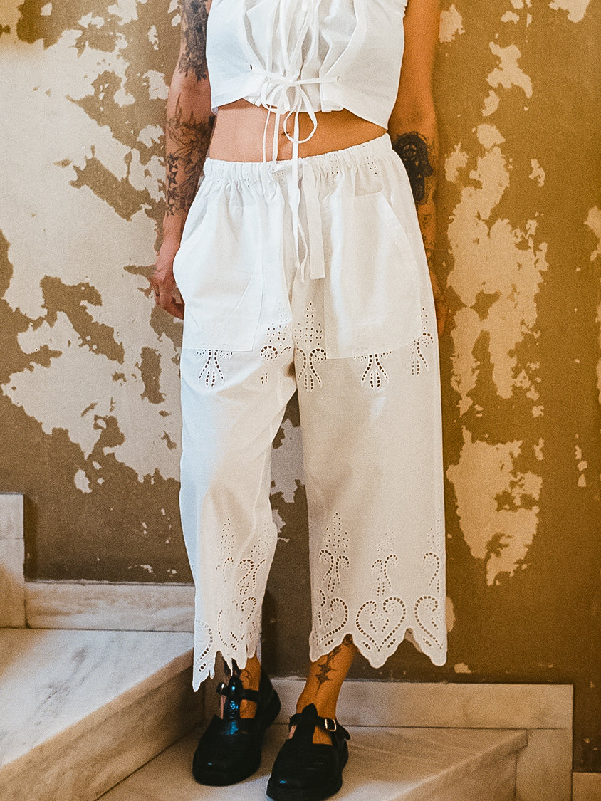LACE BLOOMERS