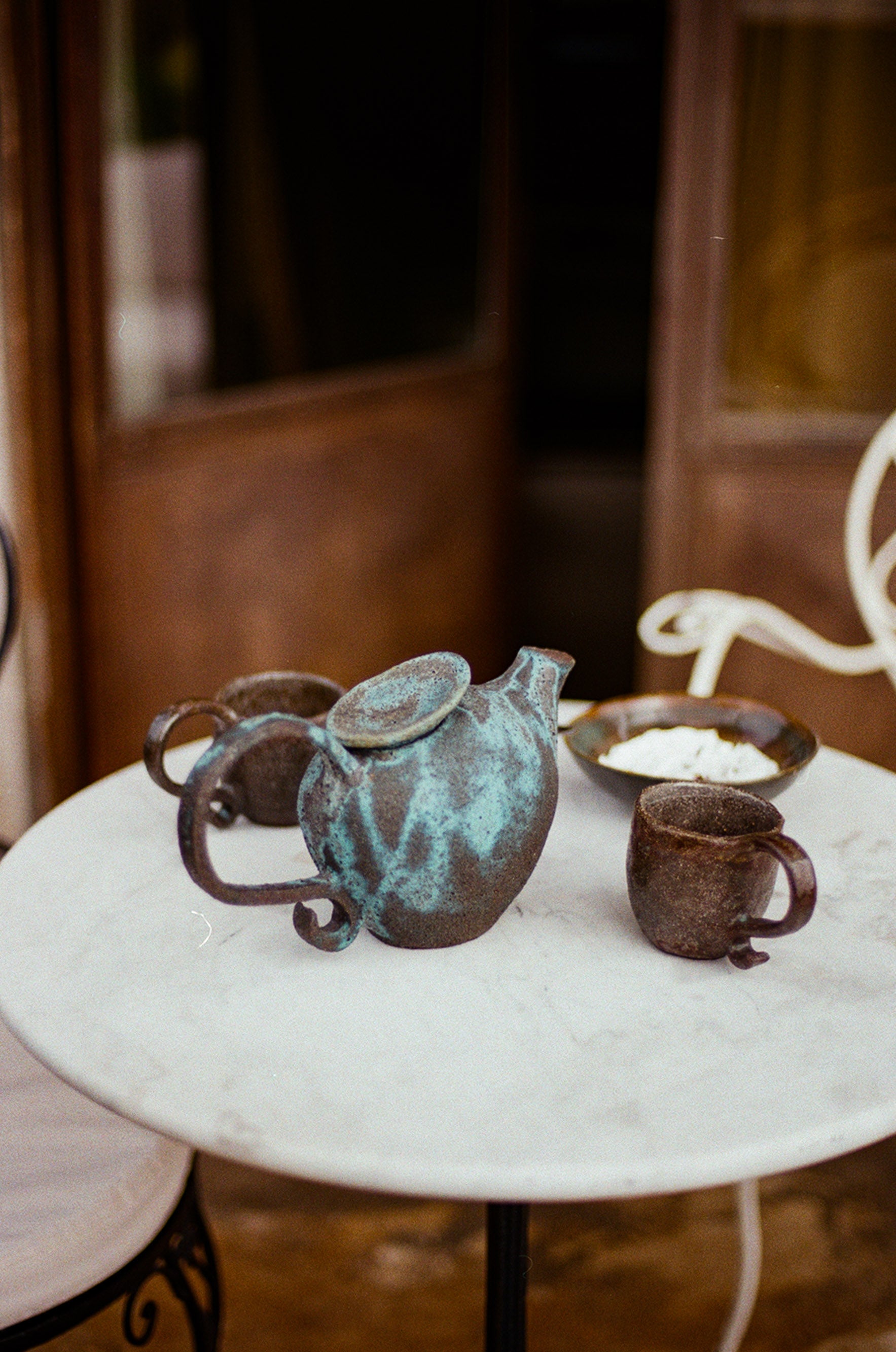 BLACK MARLIN TEA SET