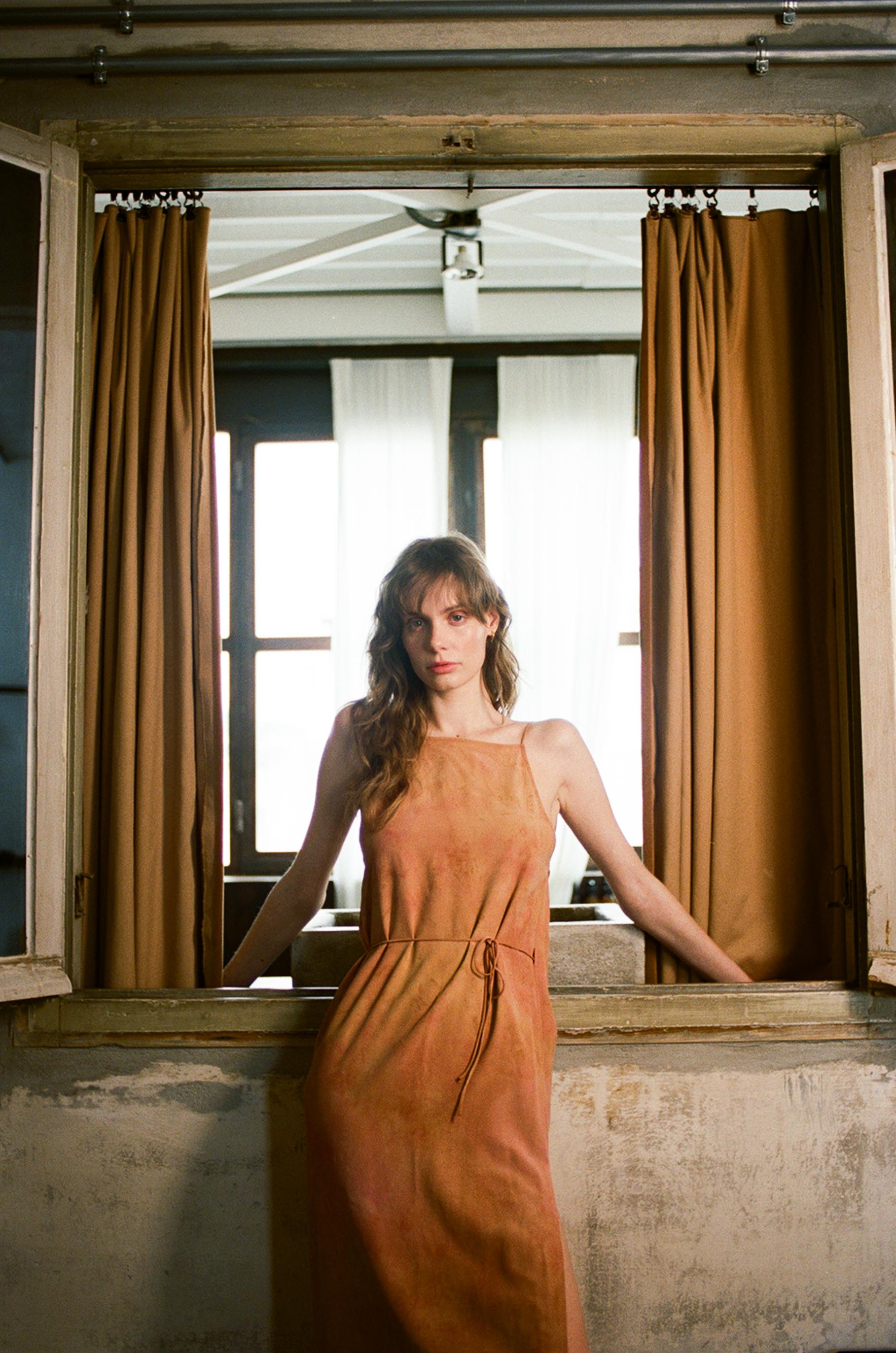 MONA DRESS LIMITED EDITION