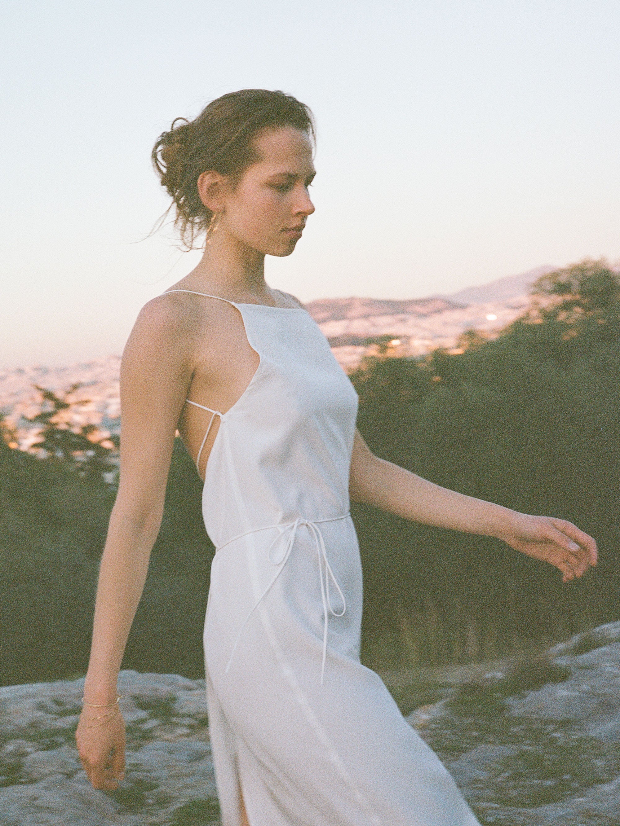 MONA DRESS