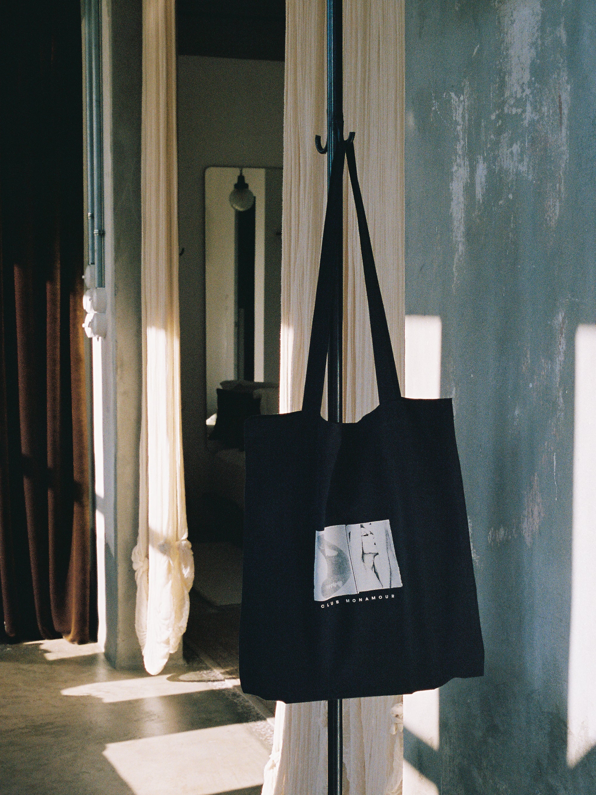 HOS TOTE BAG