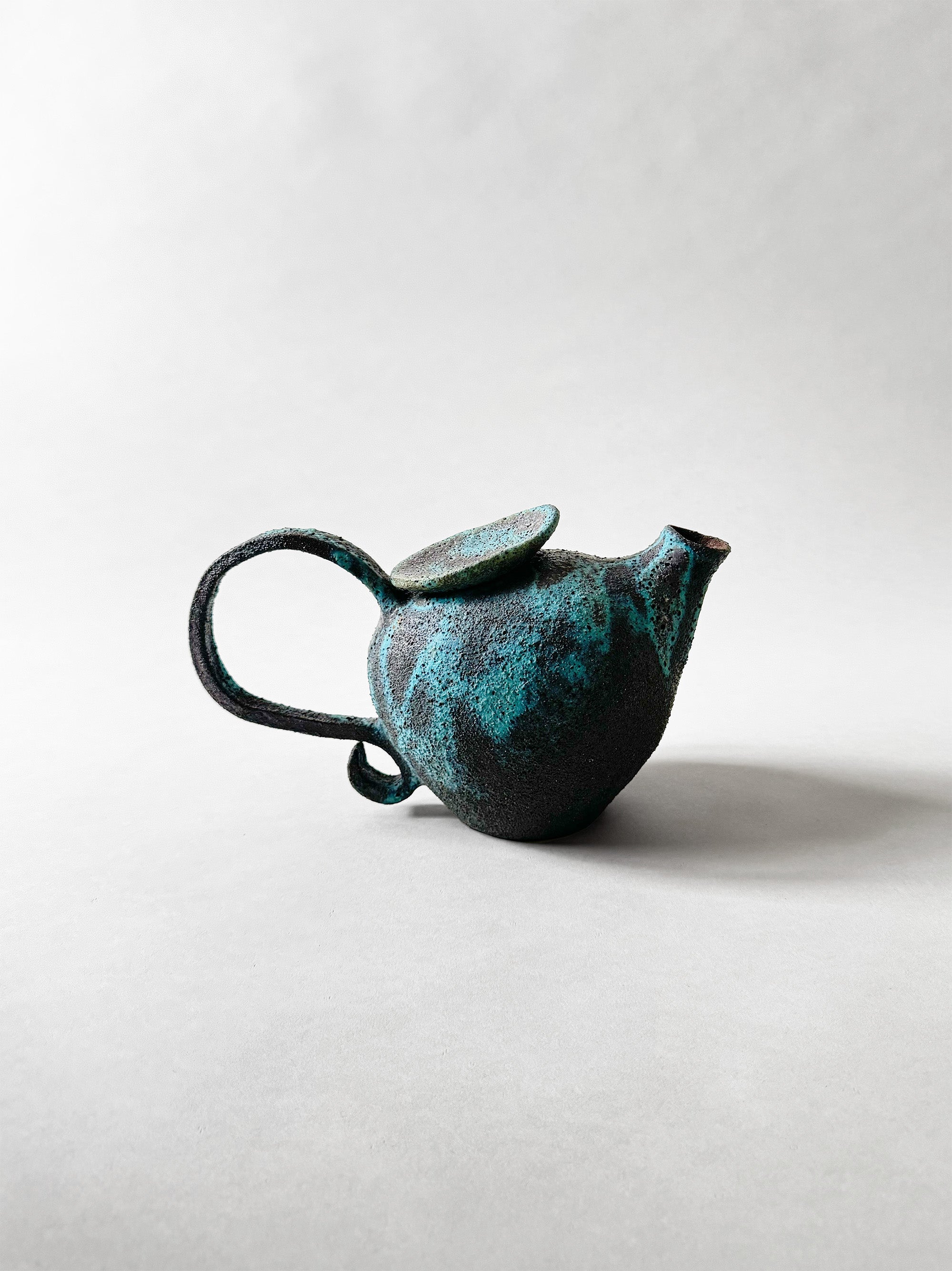 BLACK MARLIN TEA SET