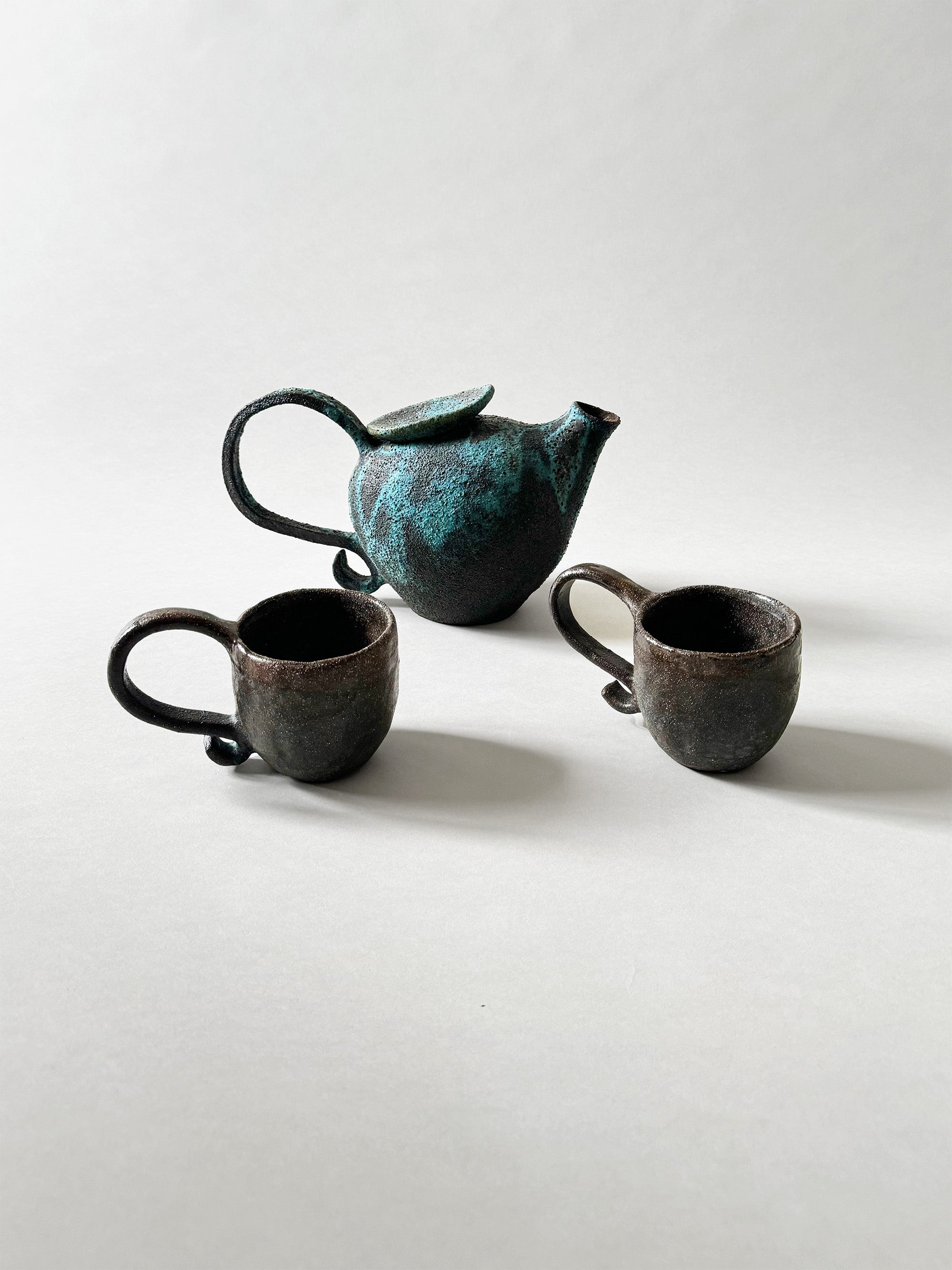 BLACK MARLIN TEA SET
