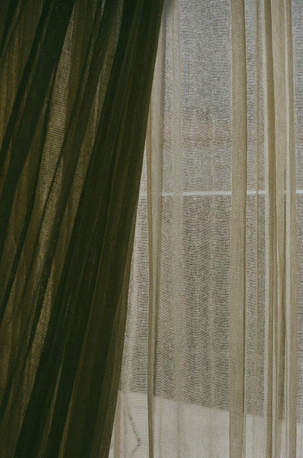 GAUZE CURTAIN