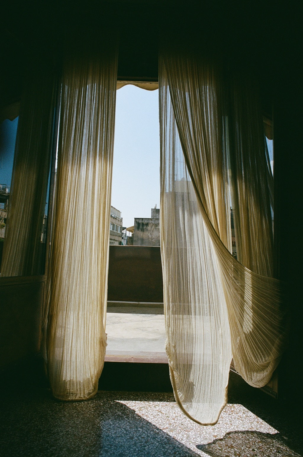 GAUZE CURTAIN