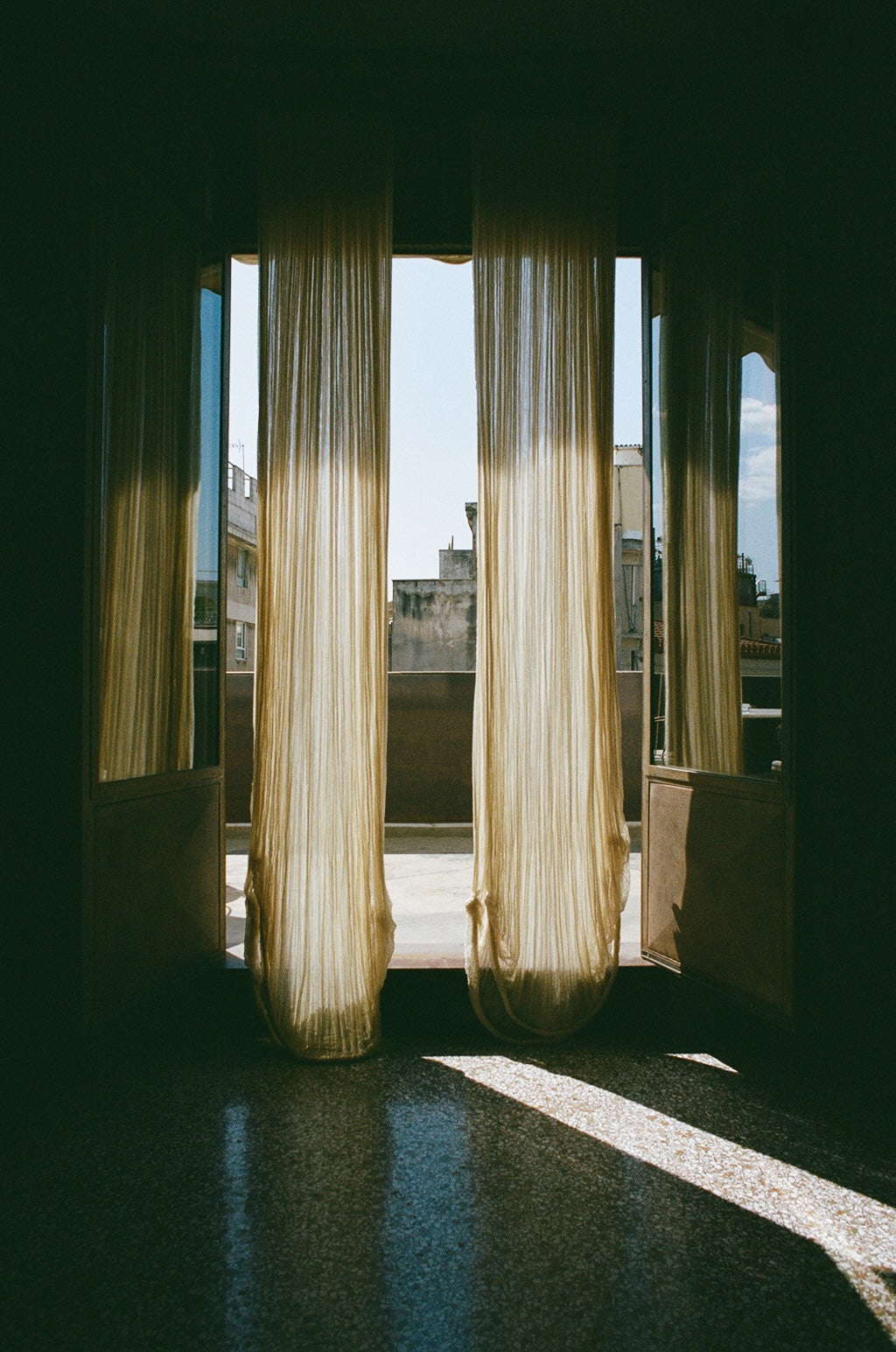 GAUZE CURTAIN