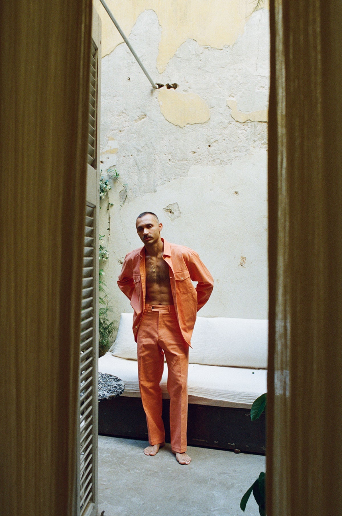 O. JULIUS SUIT – House of Shila