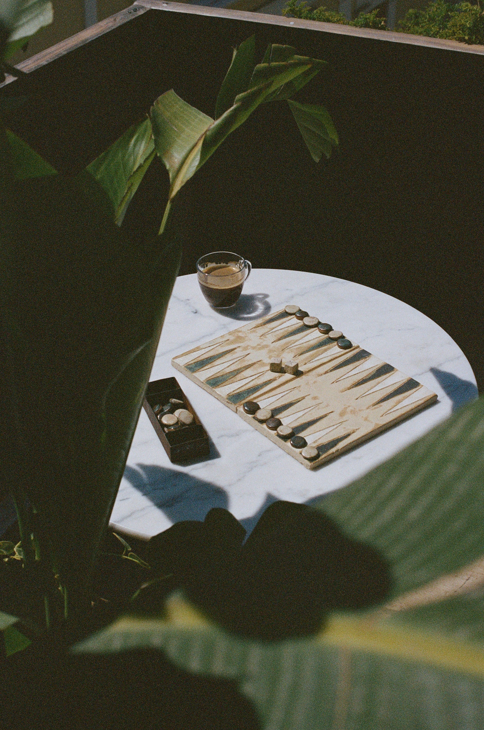 THE SOFT GREEN BACKGAMMON